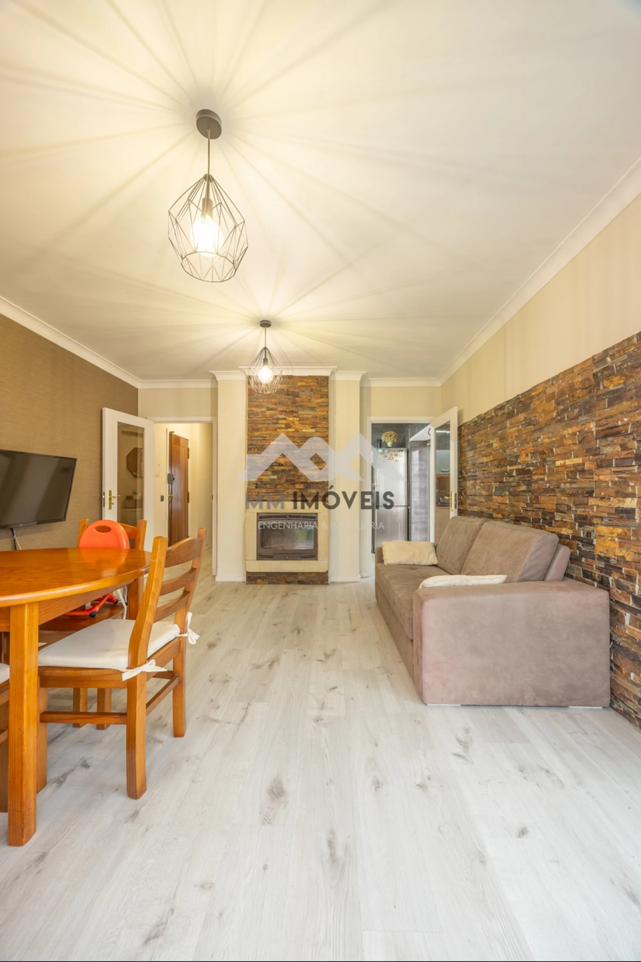 Apartamento T2 para Venda em Rio Tinto Foto 17