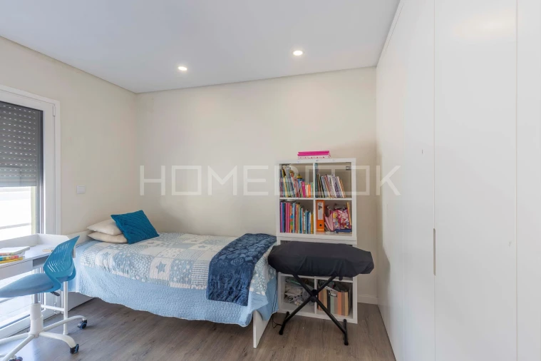 Apartamento T3 para Venda em Camarate, Unhos e Apelação Foto 14