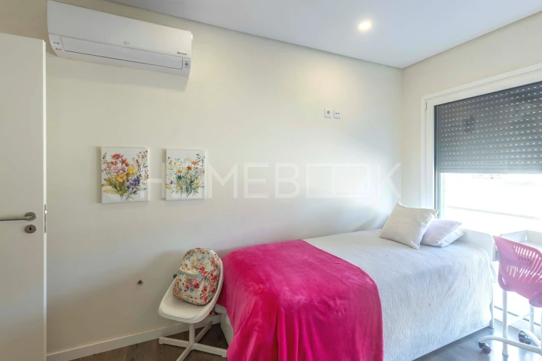 Apartamento T3 para Venda em Camarate, Unhos e Apelação Foto 17