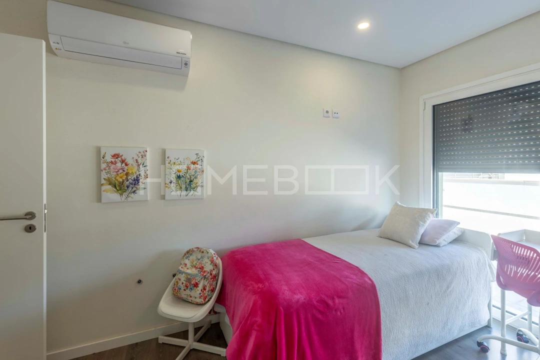 Apartamento T3 para Venda em Camarate, Unhos e Apelação Foto 15