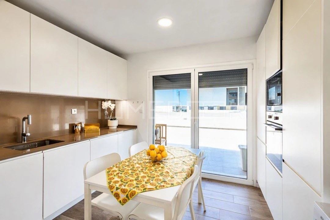 Apartamento T3 para Venda em Camarate, Unhos e Apelação Foto 6