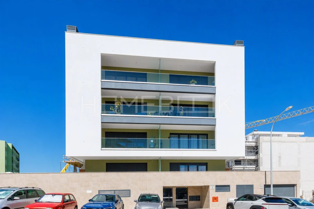 Apartamento T3 para Venda em Camarate, Unhos e Apelação Foto 1