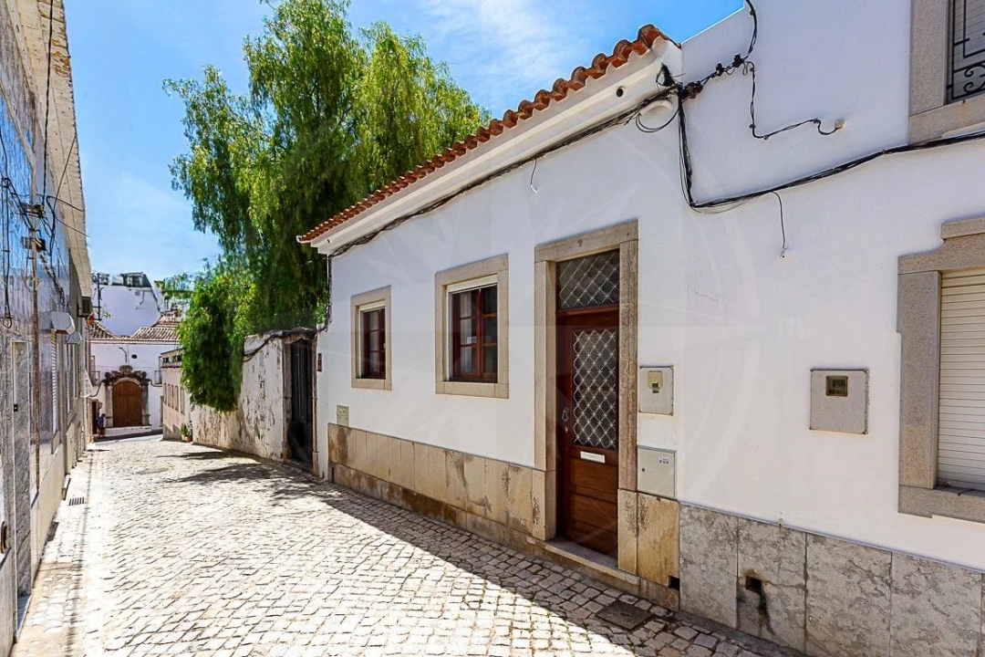 Moradia T2 para Venda em Tavira (Santa Maria e Santiago) Foto 1