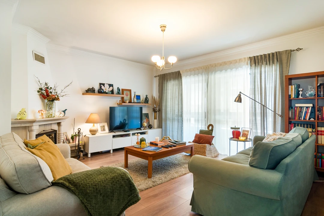 Apartamento T3 para Venda em Agualva e Mira-Sintra Foto 3