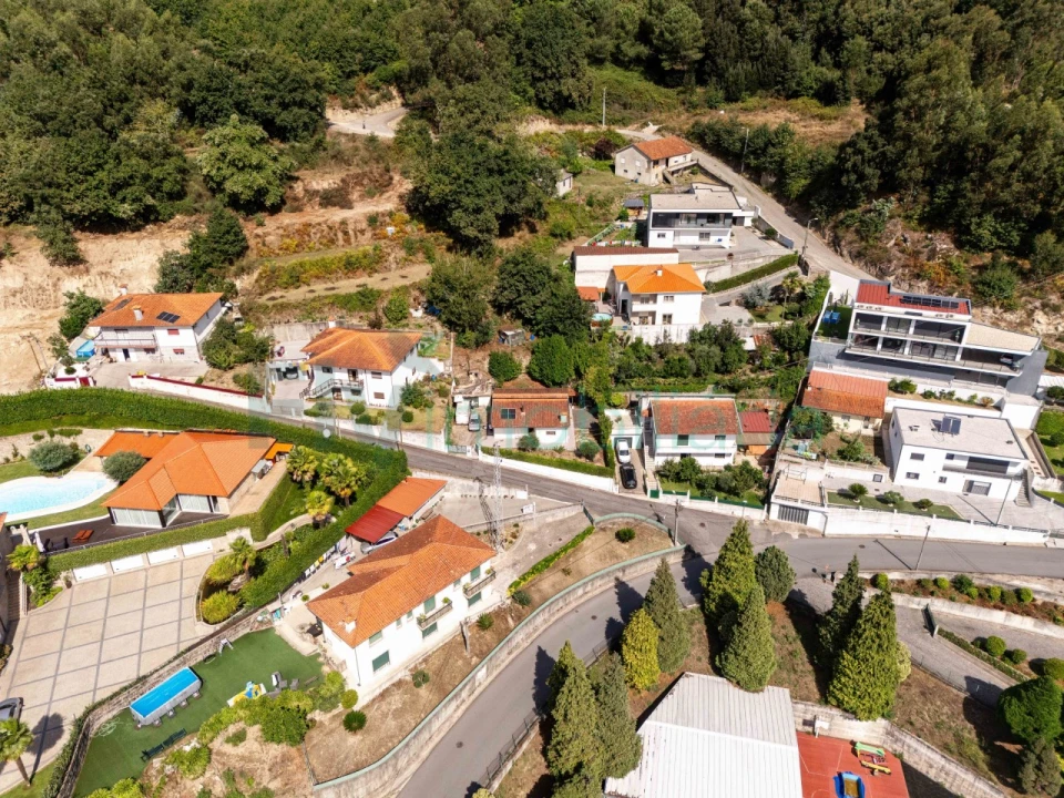 Moradia T3 para Venda em Tagilde e Vizela (São Paio) Foto 10