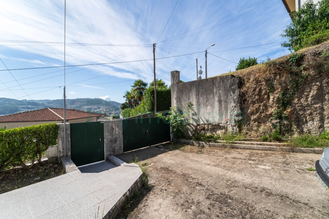 Moradia T3 para Venda em Tagilde e Vizela (São Paio) Foto 22