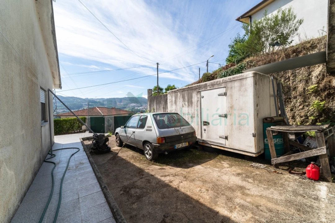 Moradia T3 para Venda em Tagilde e Vizela (São Paio) Foto 23