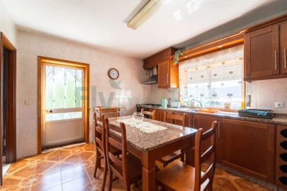 Moradia T3 para Venda em Tagilde e Vizela (São Paio)