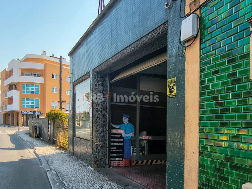 Armazém para Venda em São João Baptista Foto 1