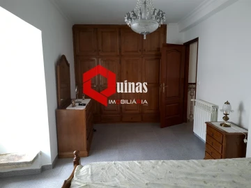 Moradia T5 para Venda em Seixo do Côa e Vale Longo