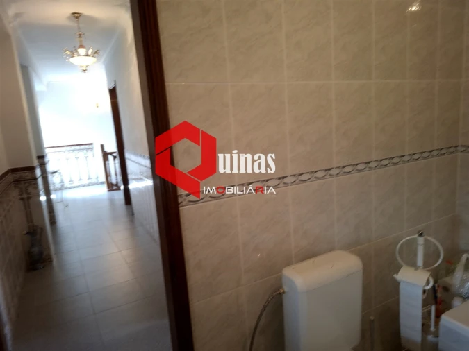 Moradia T5 para Venda em Seixo do Côa e Vale Longo Foto 32