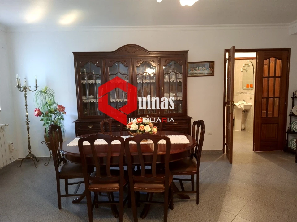 Moradia T5 para Venda em Seixo do Côa e Vale Longo Foto 8