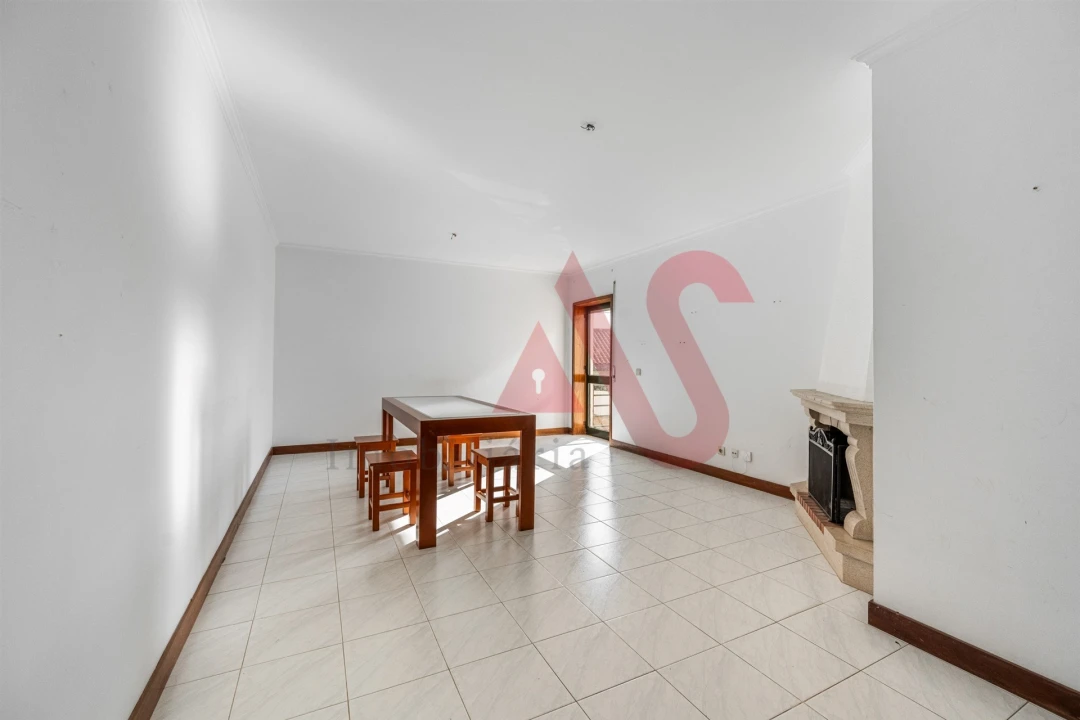 Apartamento T2 para Venda em Azurem Foto 7