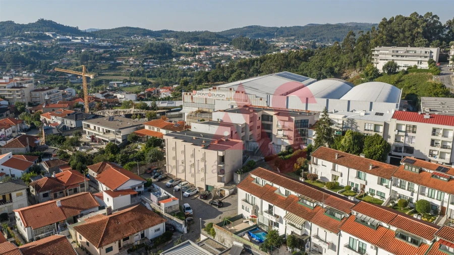 Apartamento T2 para Venda em Azurem Foto 23
