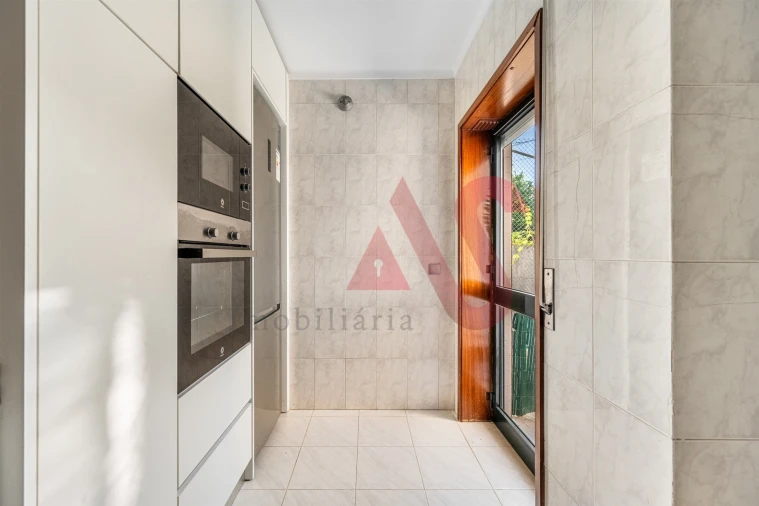 Apartamento T2 para Venda em Azurem Foto 11