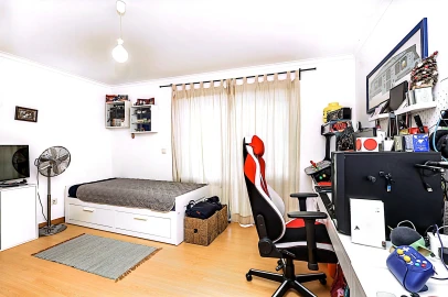 Apartamento T3 para Venda em Milharado