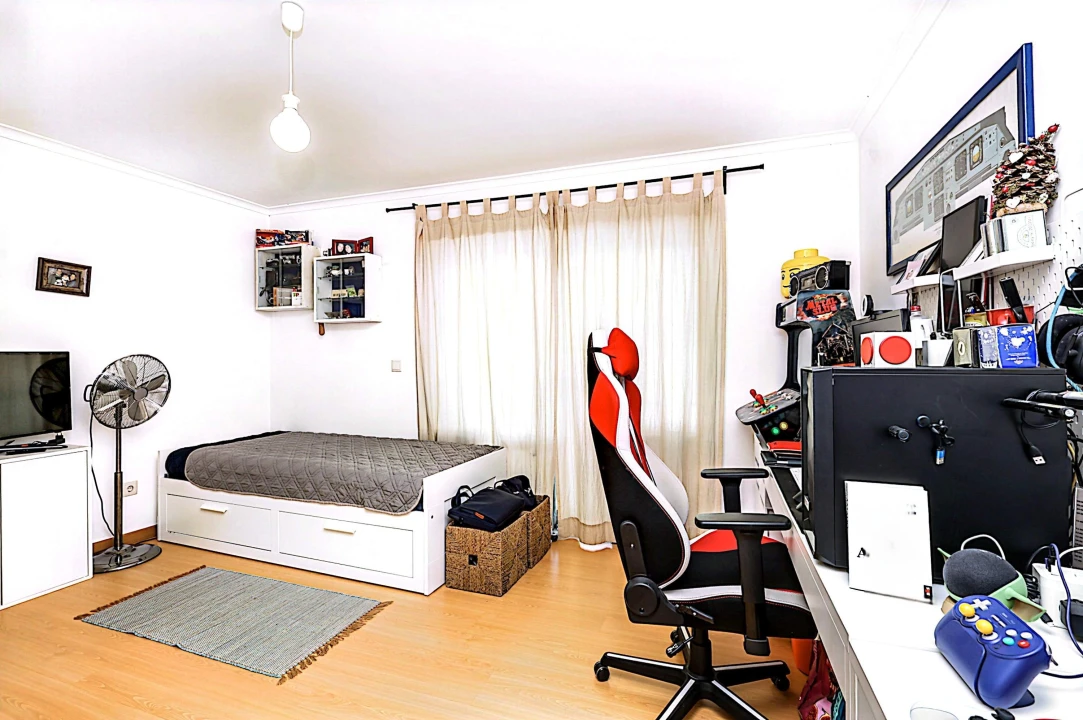 Apartamento T3 para Venda em Milharado Foto 9