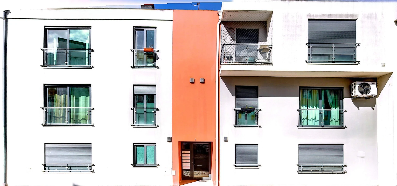 Apartamento T3 para Venda em Milharado Foto 1