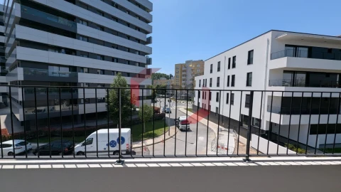 Apartamento T1 para Venda em Ramalde