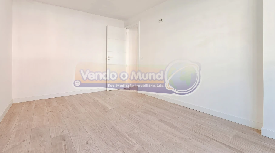 Apartamento T3 para Venda em Odivelas Foto 7