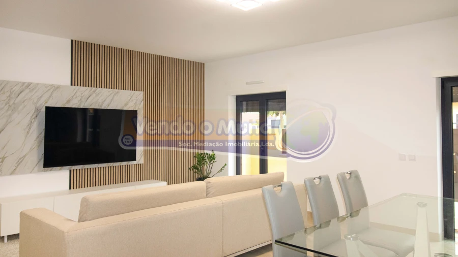 Moradia T3 para Venda em Samora Correia