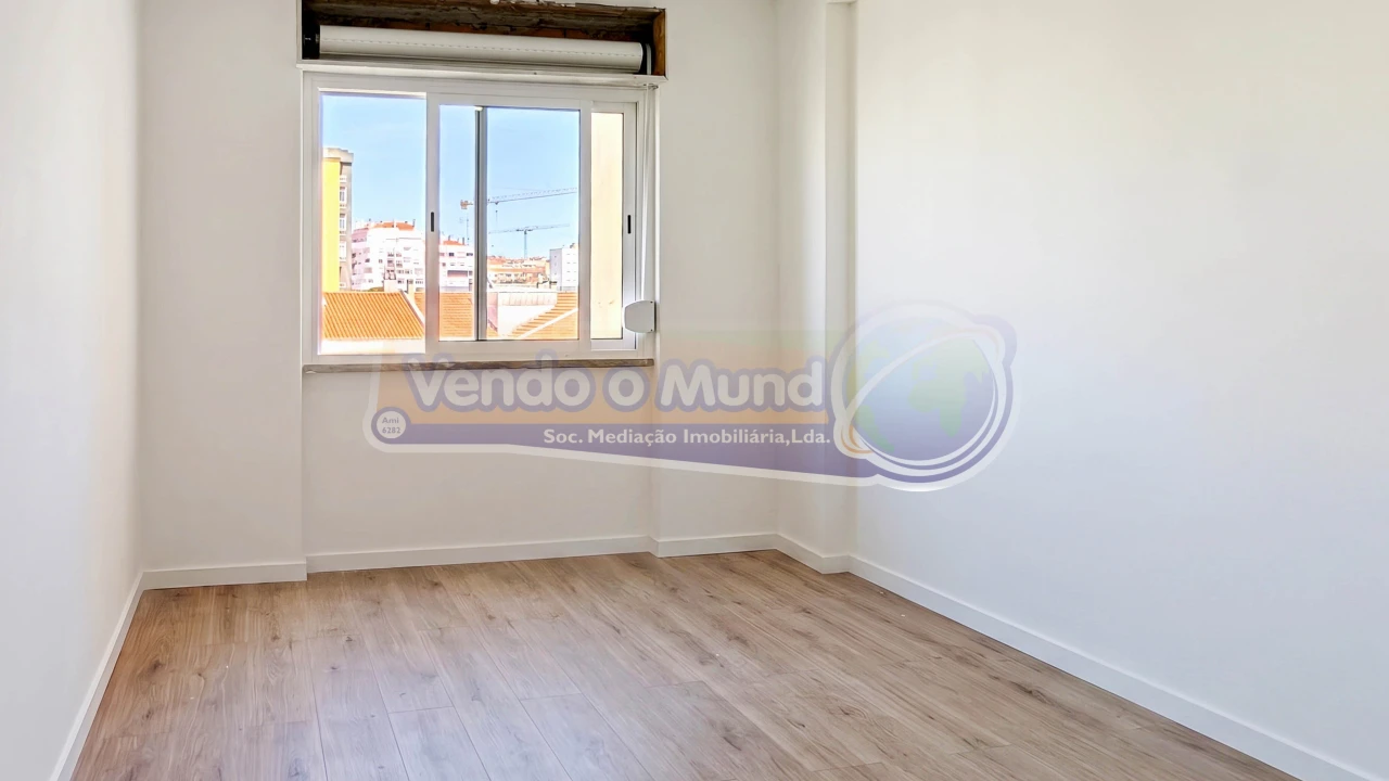 Apartamento T2 para Venda em Cacém e São Marcos Foto 7