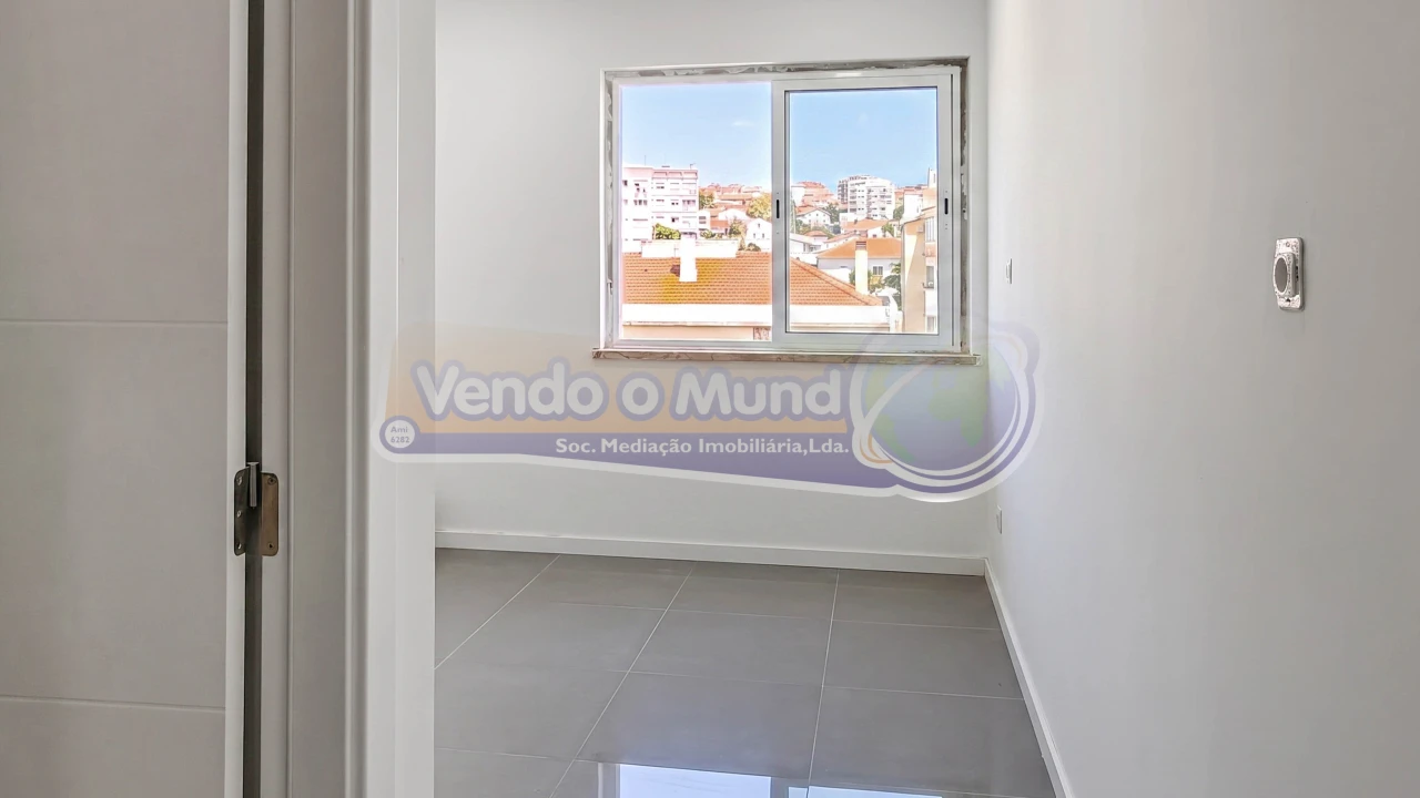 Apartamento T2 para Venda em Cacém e São Marcos Foto 13