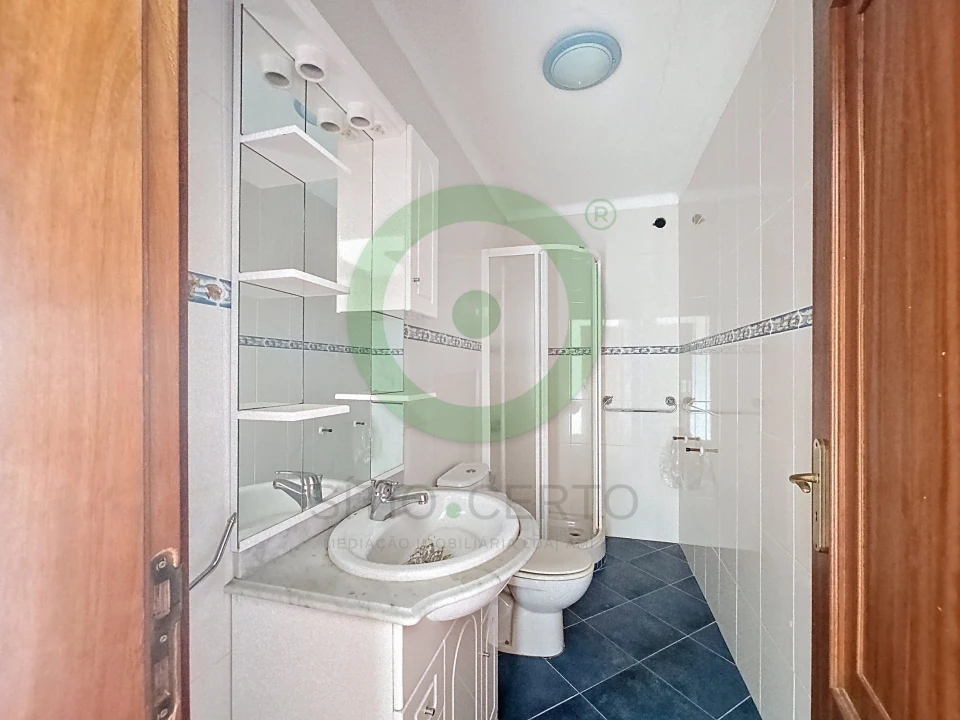 Moradia T4 para Venda em Valpaços e Sanfins Foto 18