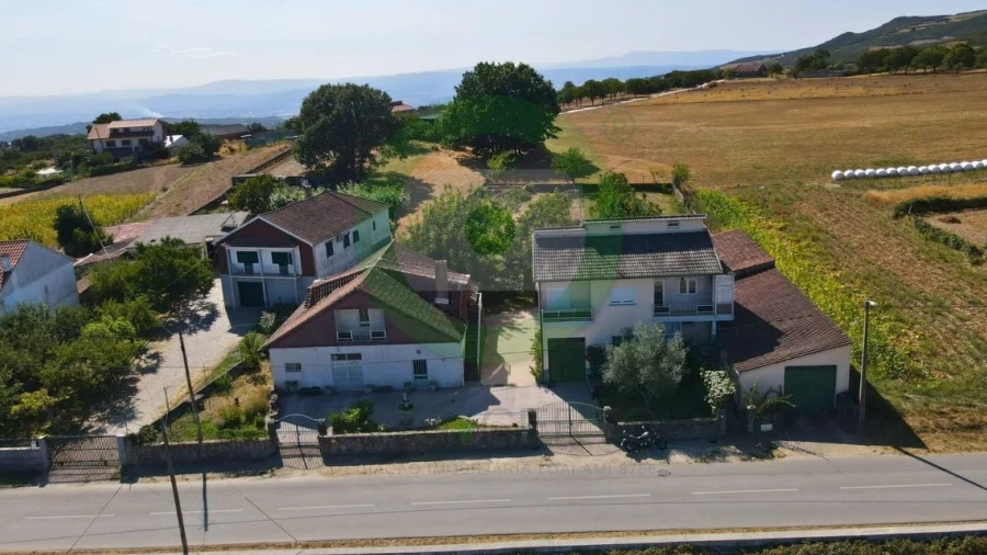 Moradia para Venda em Travancas e Roriz