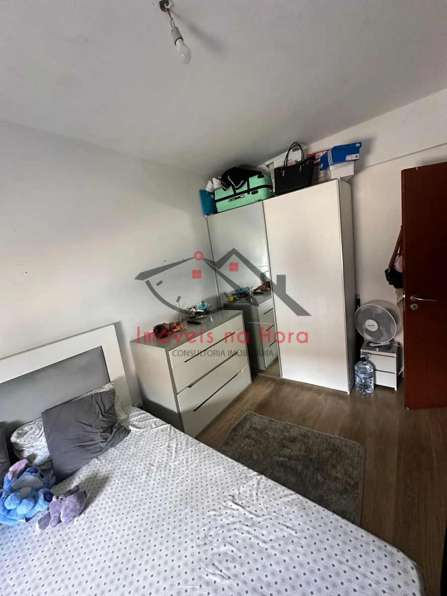 Apartamento T3 para Venda em Rio de Mouro Foto 10