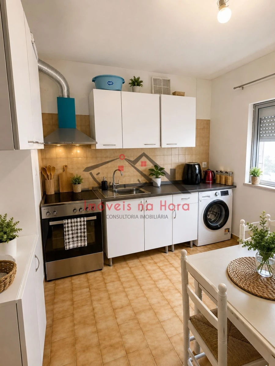 Apartamento T3 para Venda em Rio de Mouro Foto 2
