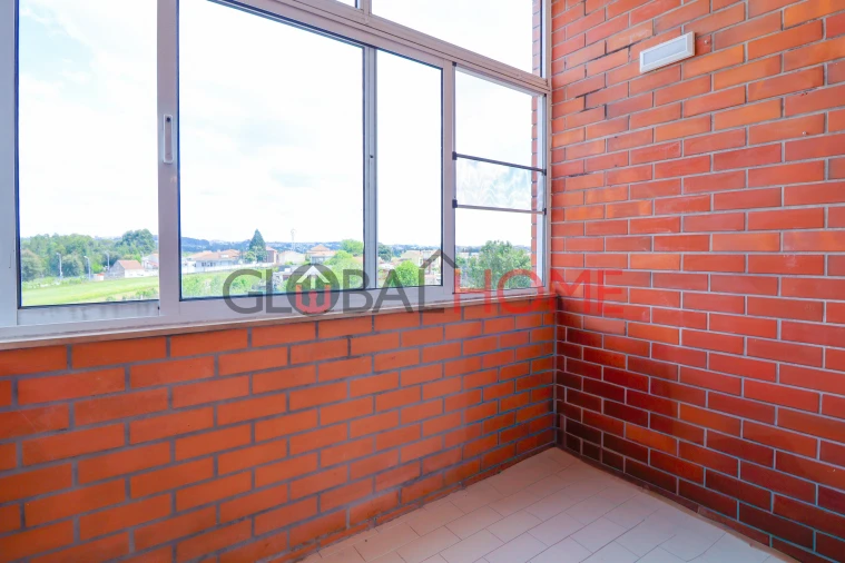 Apartamento T3 para Venda em Cidade da Maia Foto 9