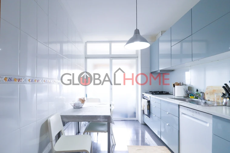 Apartamento T3 para Venda em Cidade da Maia Foto 11
