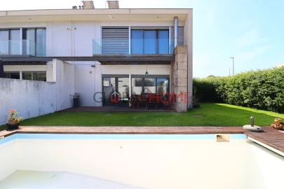 Moradia T4 para Venda em Esposende, Marinhas e Gandra