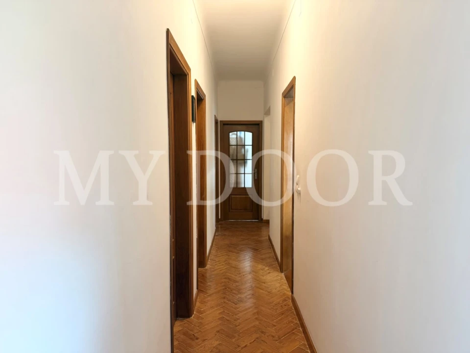 Apartamento T4 para Venda em Moscavide e Portela Foto 13