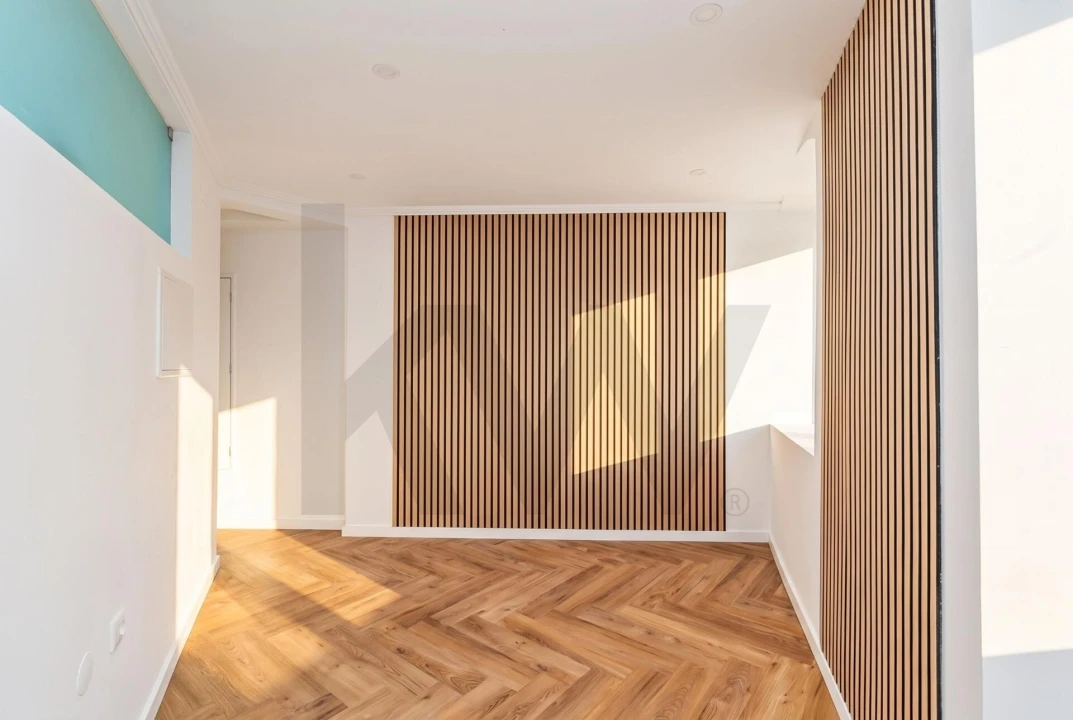 Apartamento T2 para Venda em Arroios Foto 2