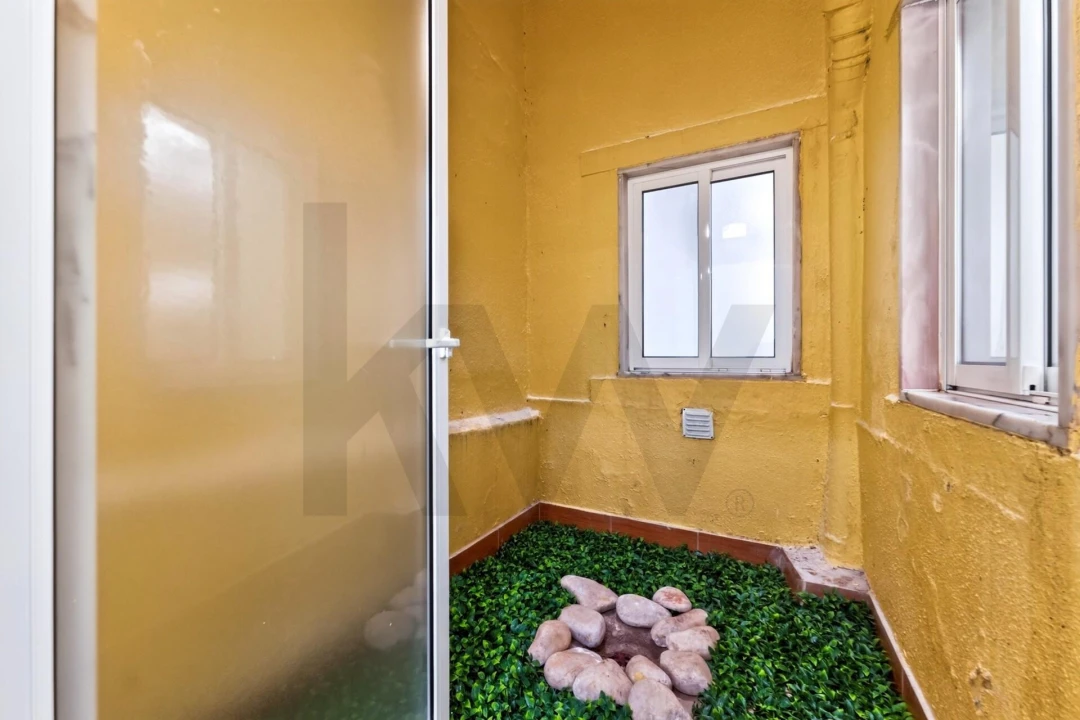 Apartamento T2 para Venda em Arroios Foto 30