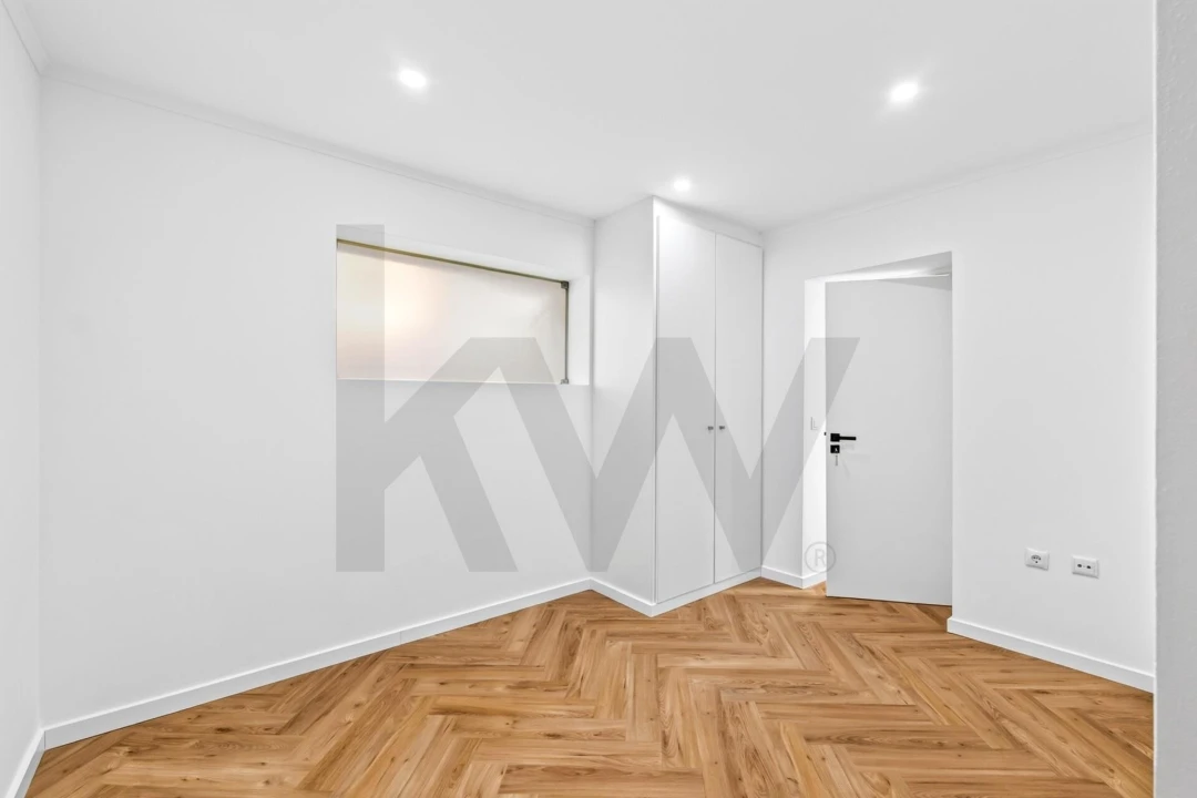 Apartamento T2 para Venda em Arroios Foto 10