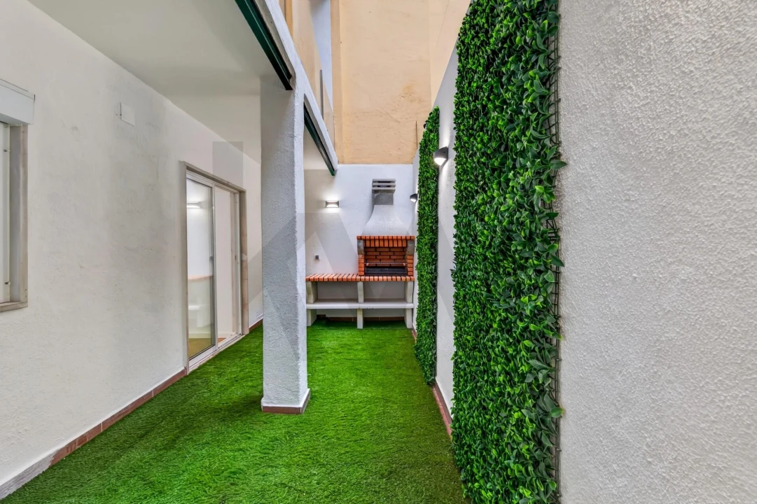 Apartamento T2 para Venda em Arroios Foto 24