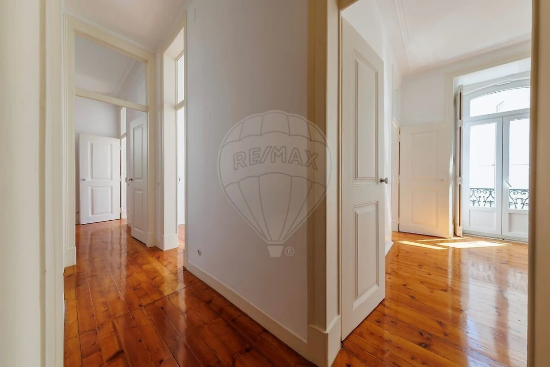 Apartamento T3 para Venda em Santa Maria Maior Foto 11