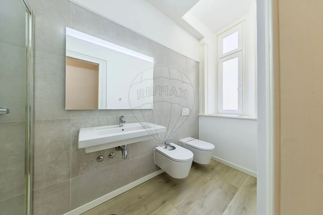 Apartamento T3 para Venda em Santa Maria Maior Foto 21