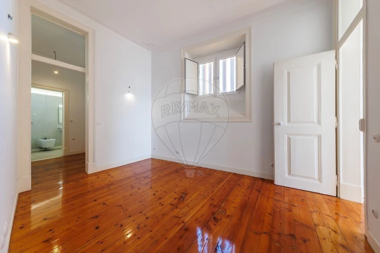 Apartamento T3 para Venda em Santa Maria Maior Foto 15