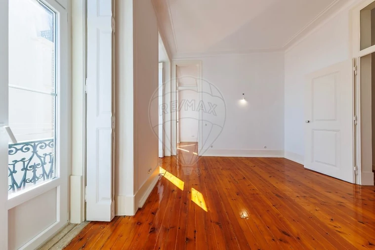 Apartamento T3 para Venda em Santa Maria Maior Foto 12
