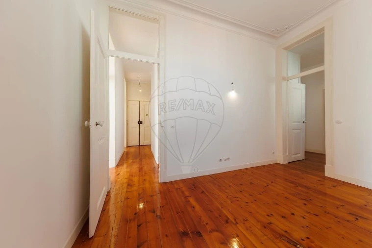 Apartamento T3 para Venda em Santa Maria Maior Foto 16