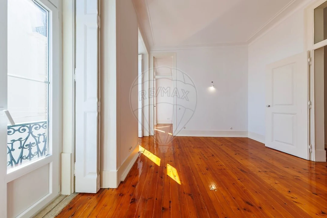 Apartamento T3 para Venda em Santa Maria Maior Foto 12