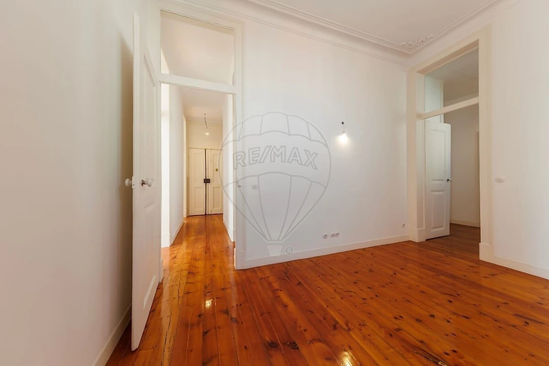 Apartamento T3 para Venda em Santa Maria Maior Foto 16
