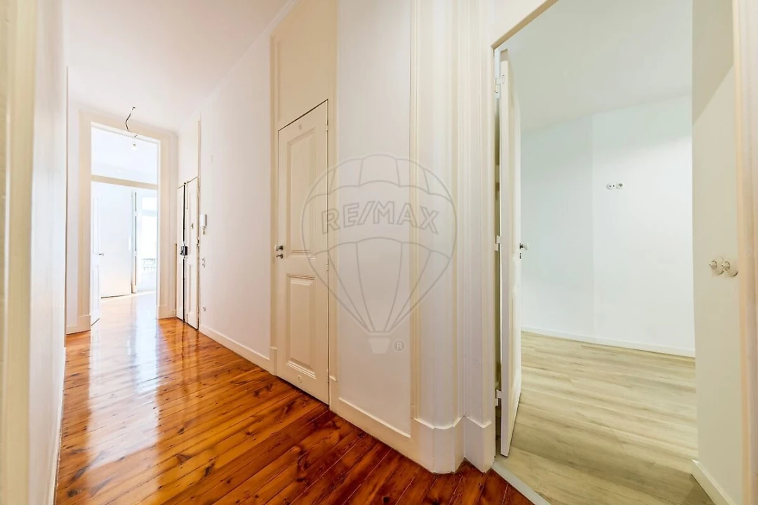 Apartamento T3 para Venda em Santa Maria Maior Foto 17