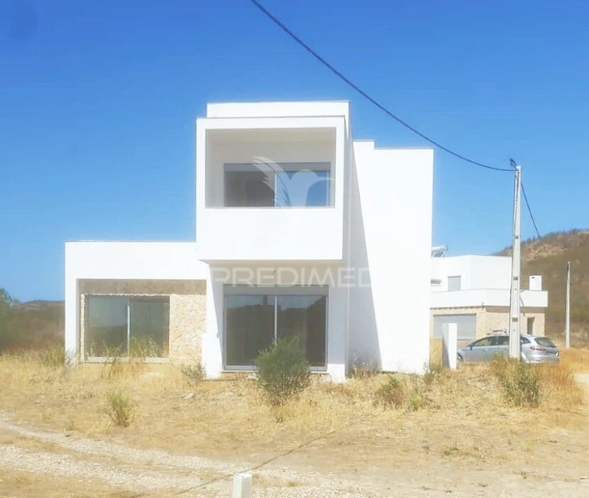 Moradia T3 para Venda em Tavira (Santa Maria e Santiago) Foto 8