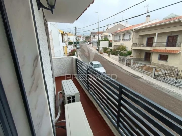 Moradia T4 para Venda em Caia, São Pedro e Alcáçova