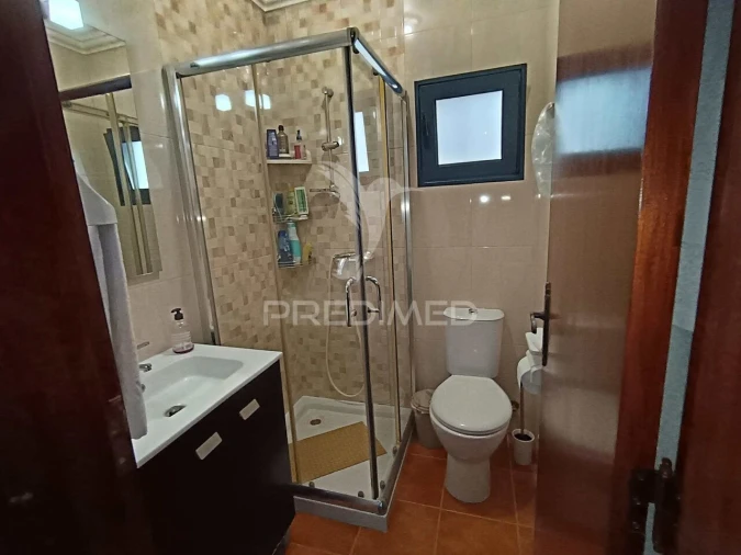 Moradia T4 para Venda em Caia, São Pedro e Alcáçova Foto 8